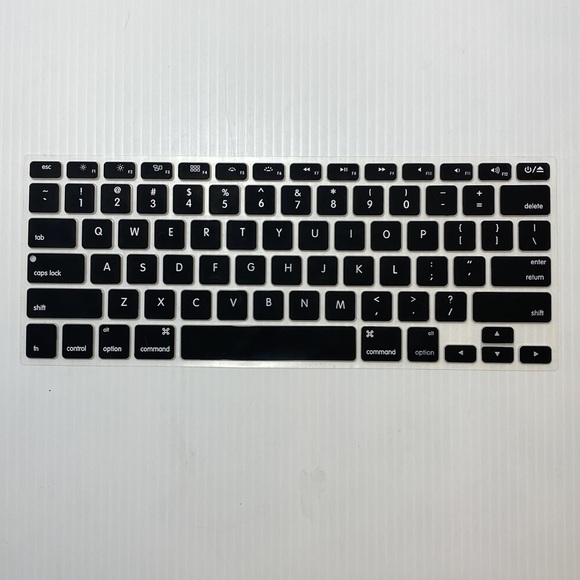 iBenzer 2 in 1 So...66 Macbook Case - Picture 6 of 10